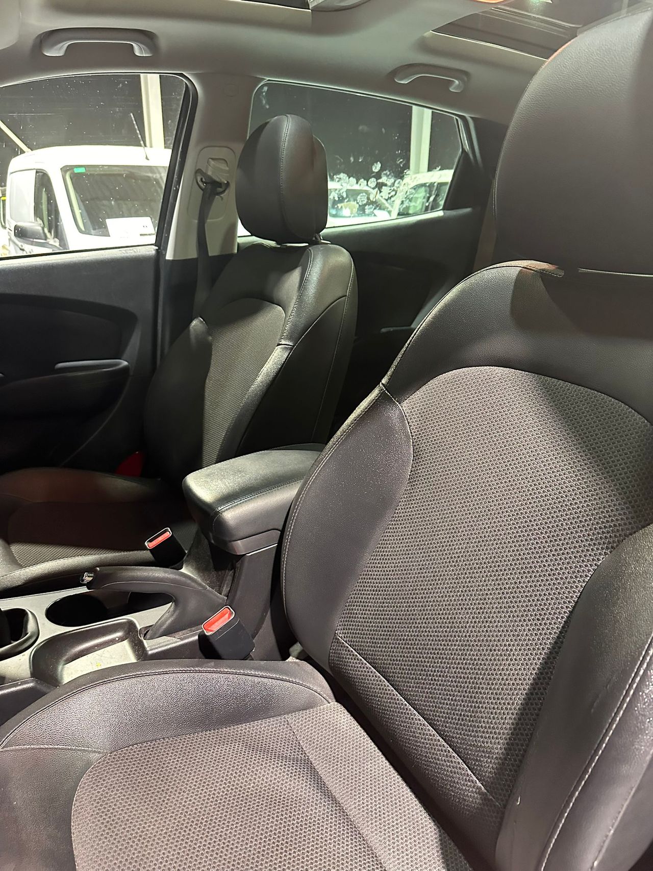 Hyundai ix35 2.0 CRDi 136cv Tecno 4x2 - Foto 14