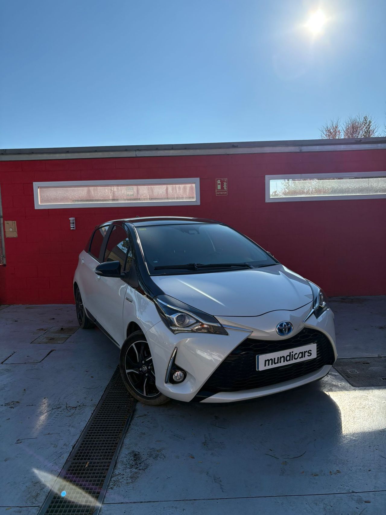 Toyota Yaris 1.5 Hybrid Advance - Foto 3