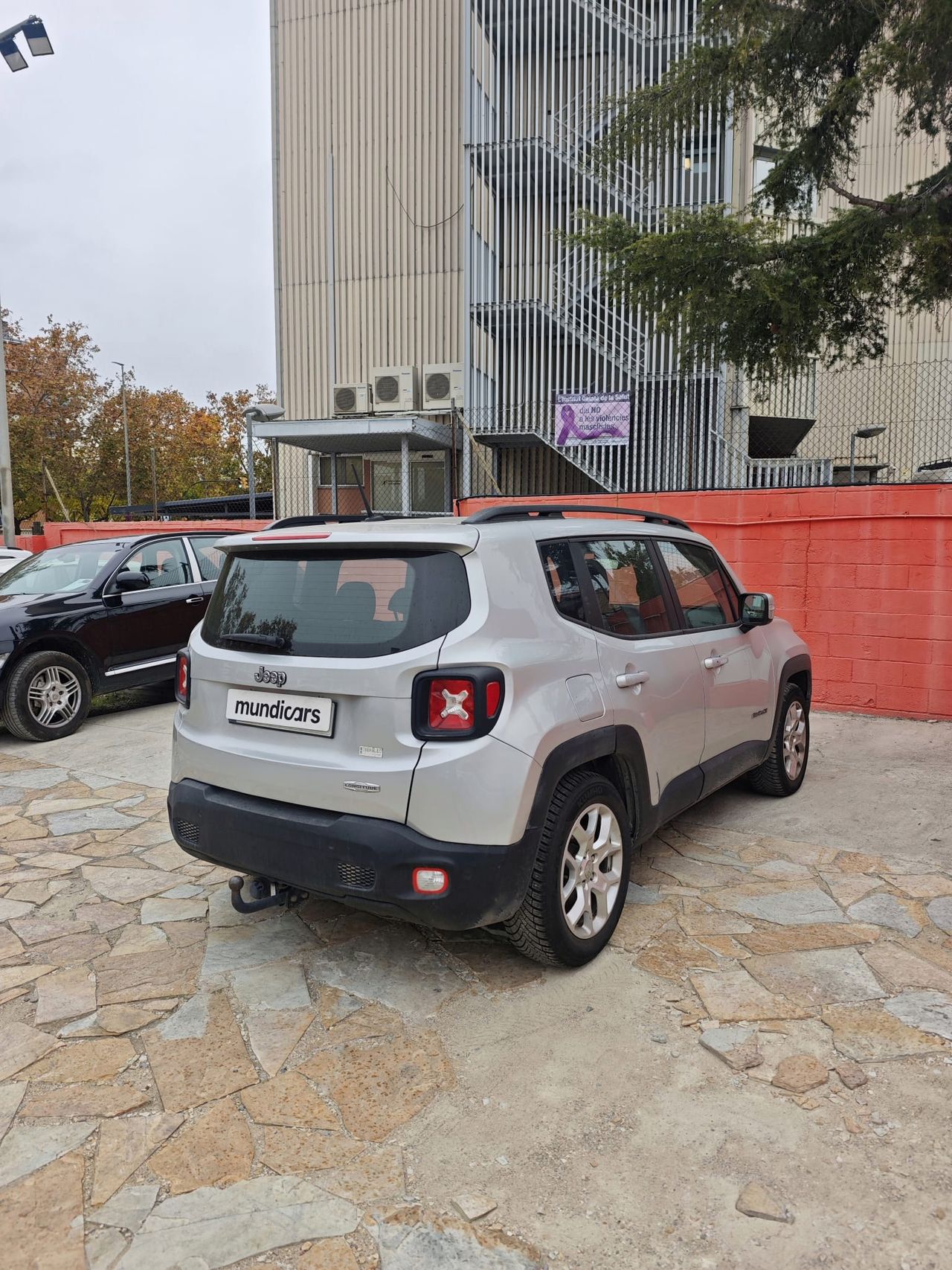 Jeep Renegade 1.6 Mjet Longitude 4x2 E6 - Foto 8