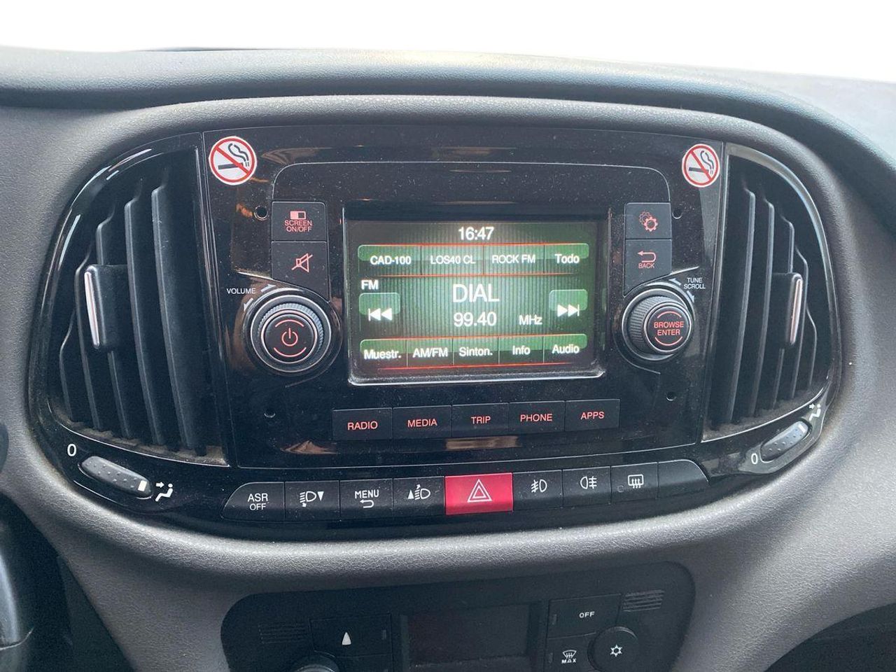 Fiat Doblò Panorama Lounge Largo 1.6 Mjet 120cv E6 - Foto 19