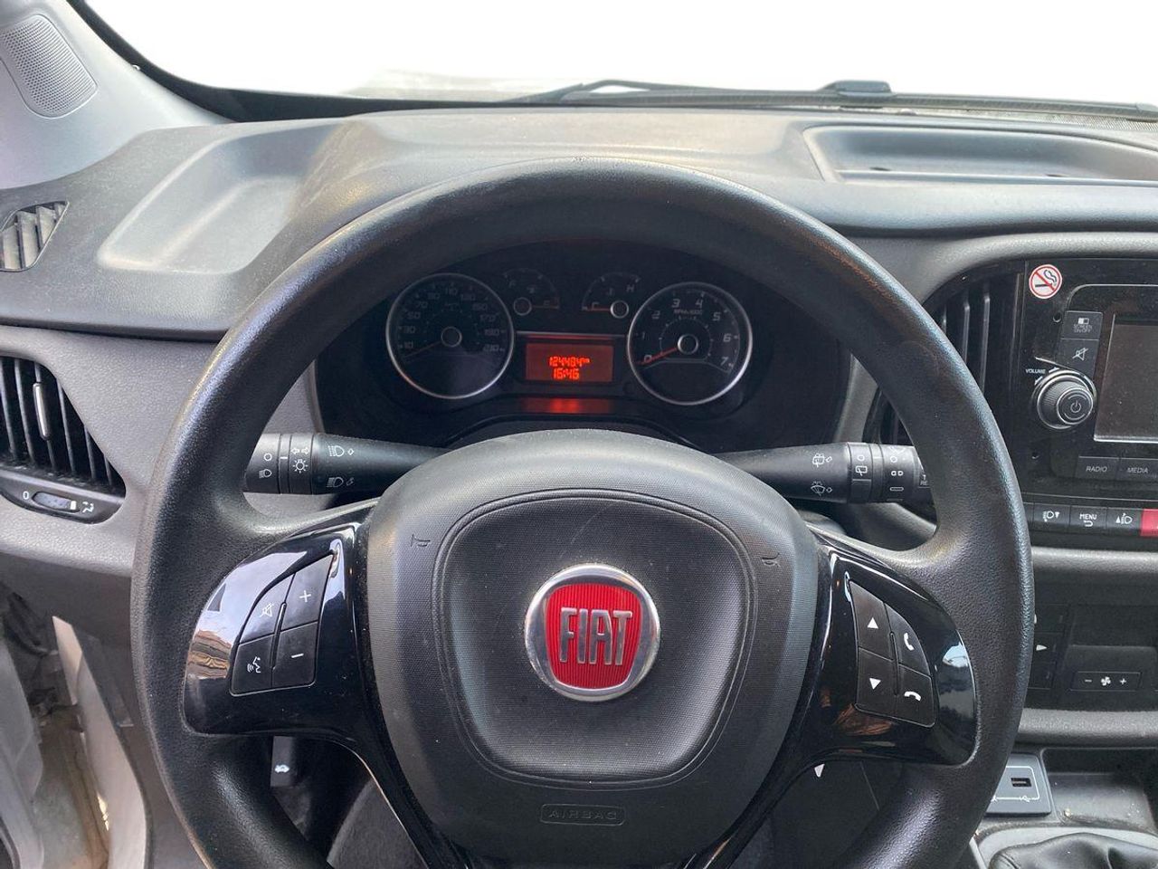 Fiat Doblò Panorama Lounge Largo 1.6 Mjet 120cv E6 - Foto 13