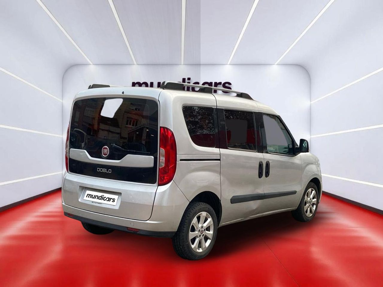 Fiat Doblò Panorama Lounge Largo 1.6 Mjet 120cv E6 - Foto 7