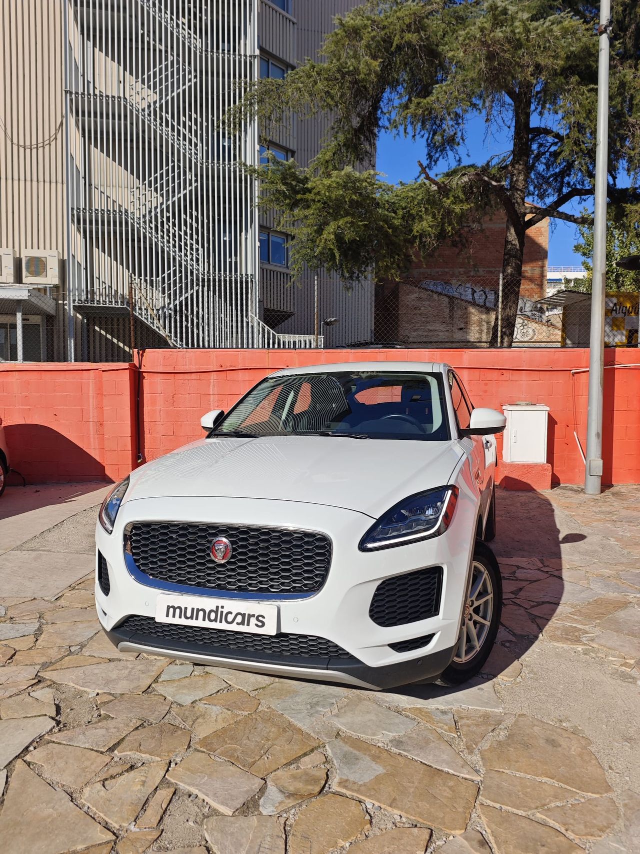 Jaguar E-Pace 2.0D 110kW - Foto 5