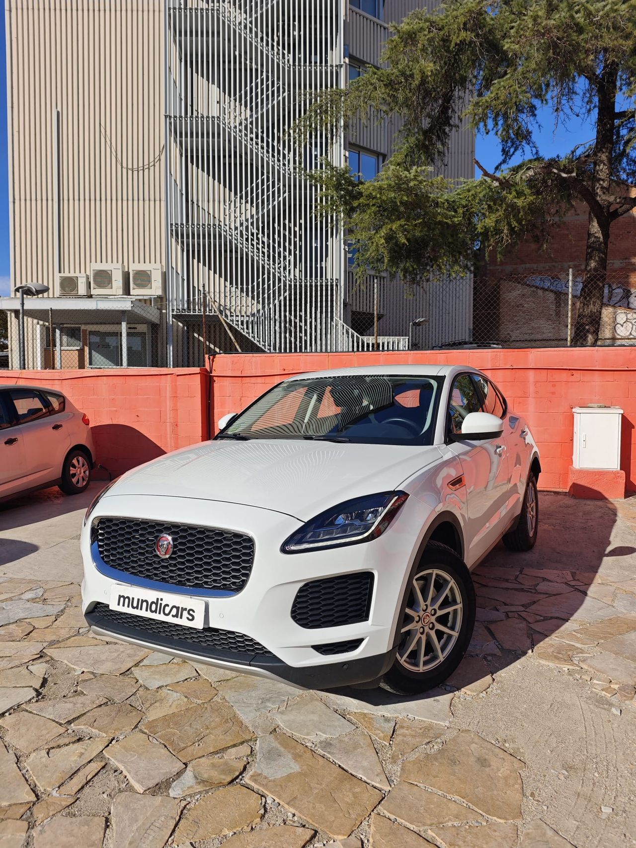 Jaguar E-Pace 2.0D 110kW - Foto 7
