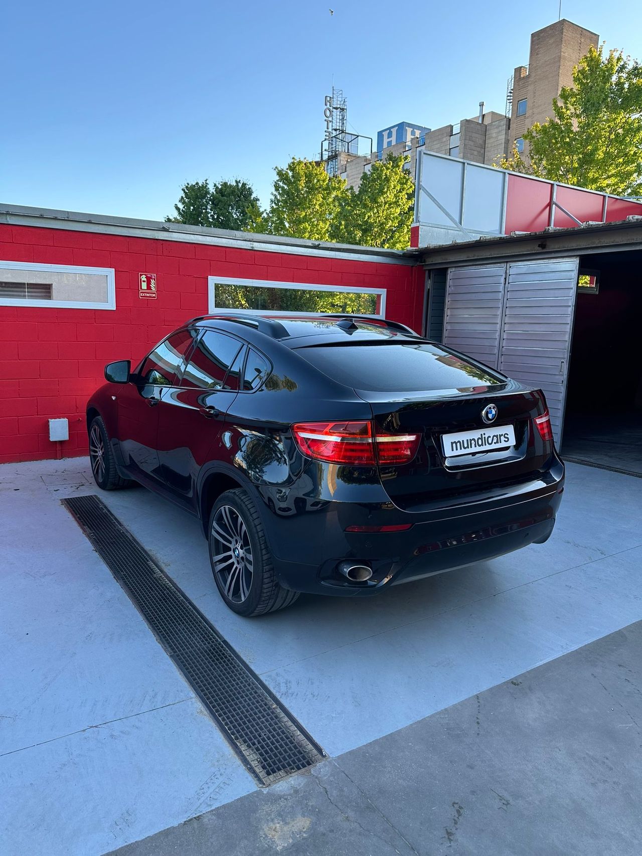 BMW X6 xDrive40d - Foto 16