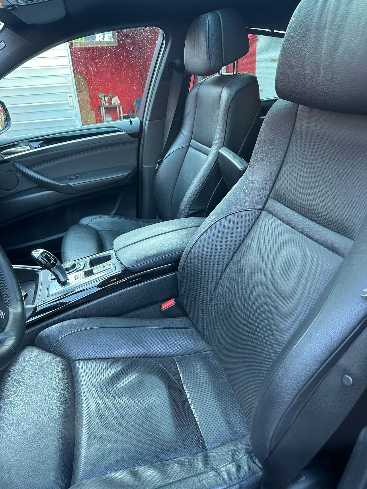 BMW X6 xDrive40d - Foto 25