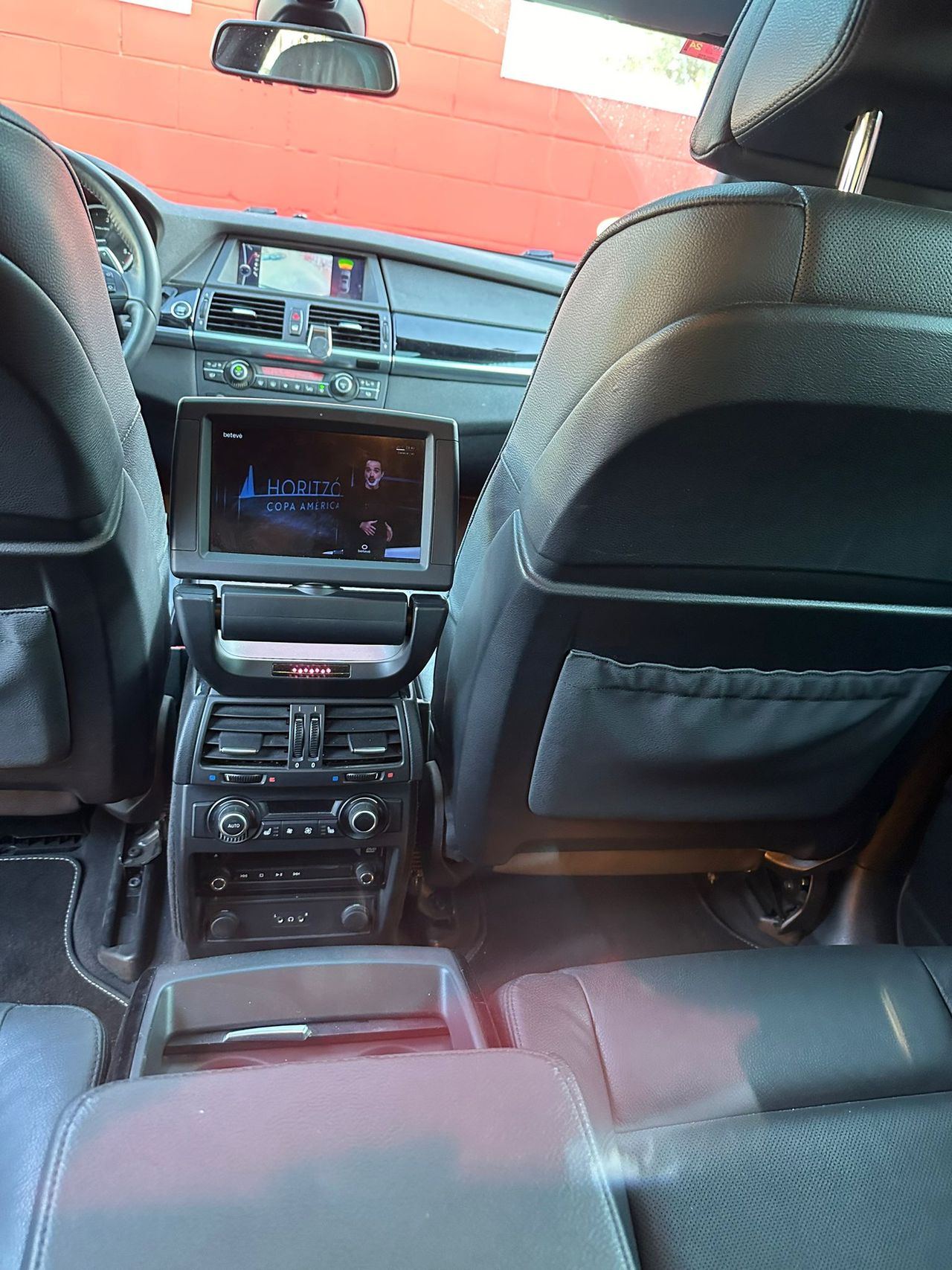 BMW X6 xDrive40d - Foto 26