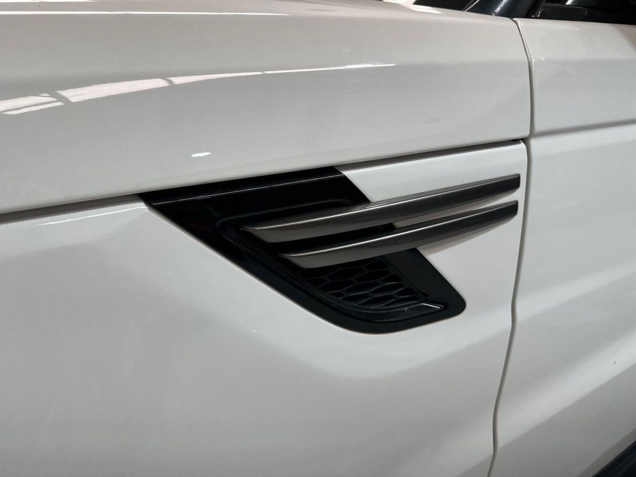 Land-Rover Range Rover Sport 2.0 SD4 176kW (240CV) S - Foto 23