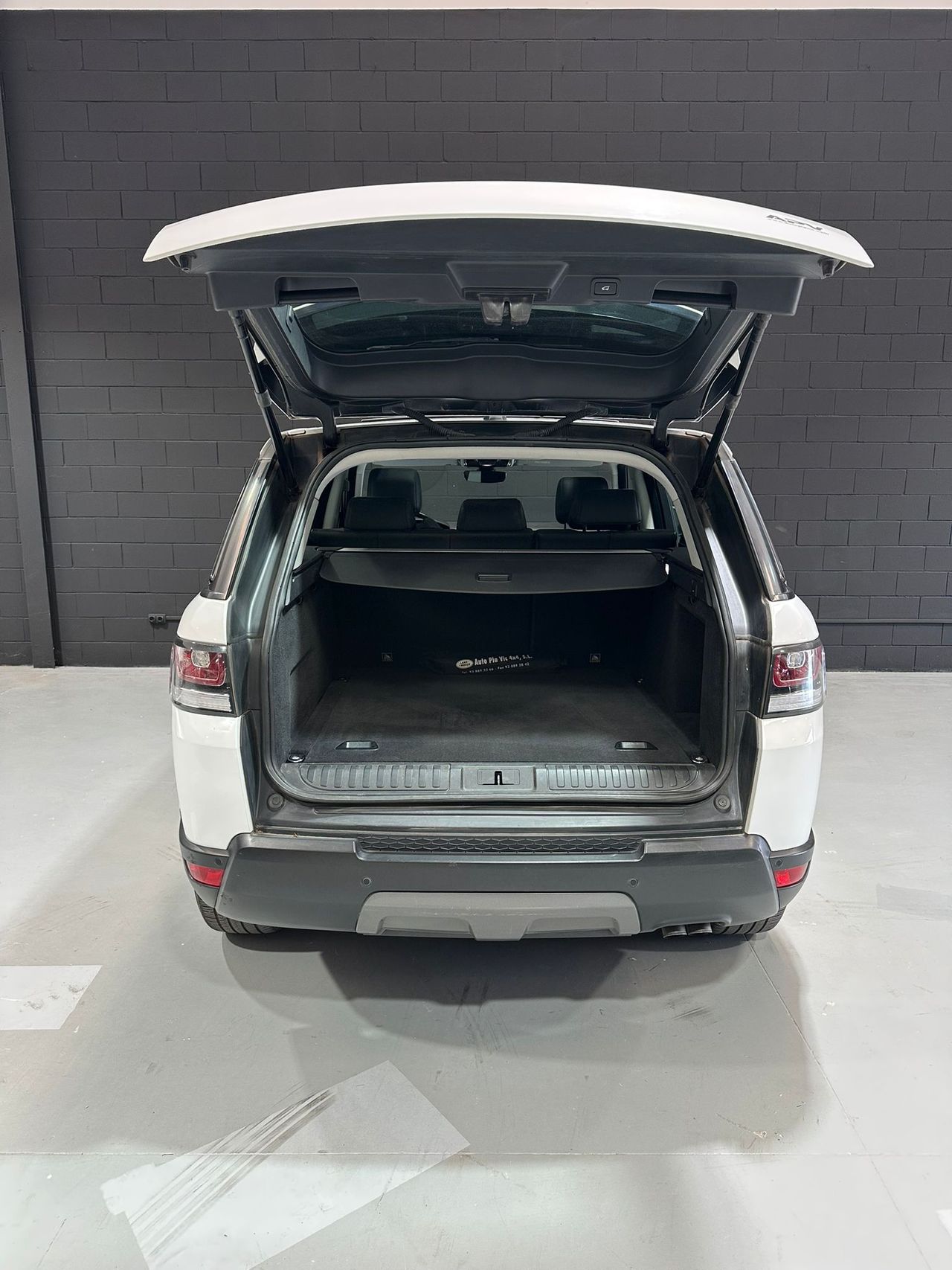 Land-Rover Range Rover Sport 2.0 SD4 176kW (240CV) S - Foto 13