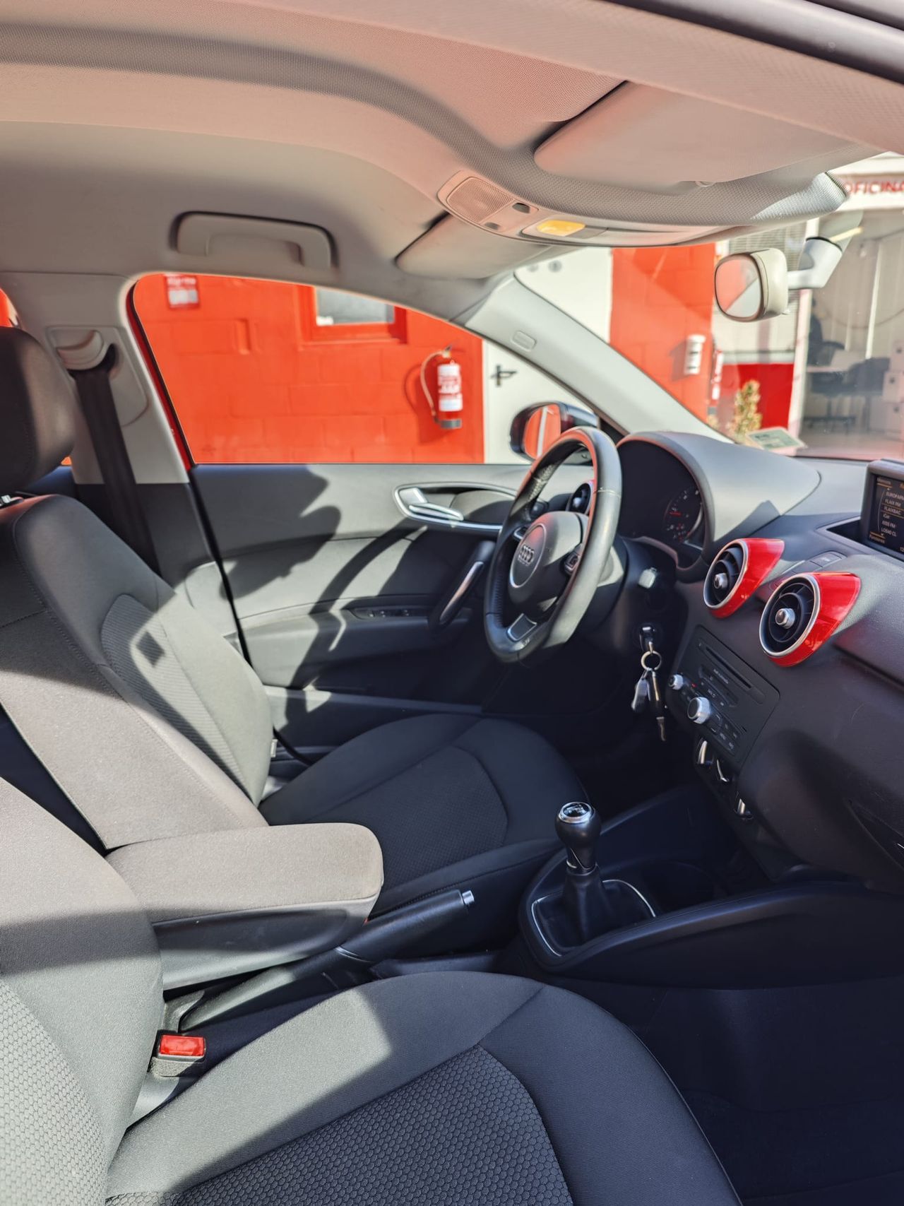 Audi A1 Sportback 1.6 TDI 90cv Adrenalin - Foto 17