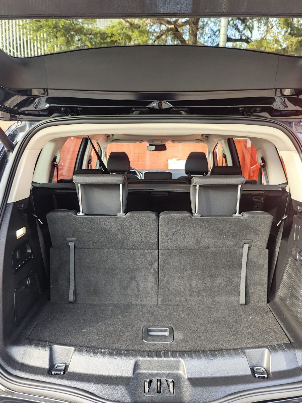 Ford S Max 2.5 Duratec Atkin. FHEV 140kW Titanium 7 - Foto 15