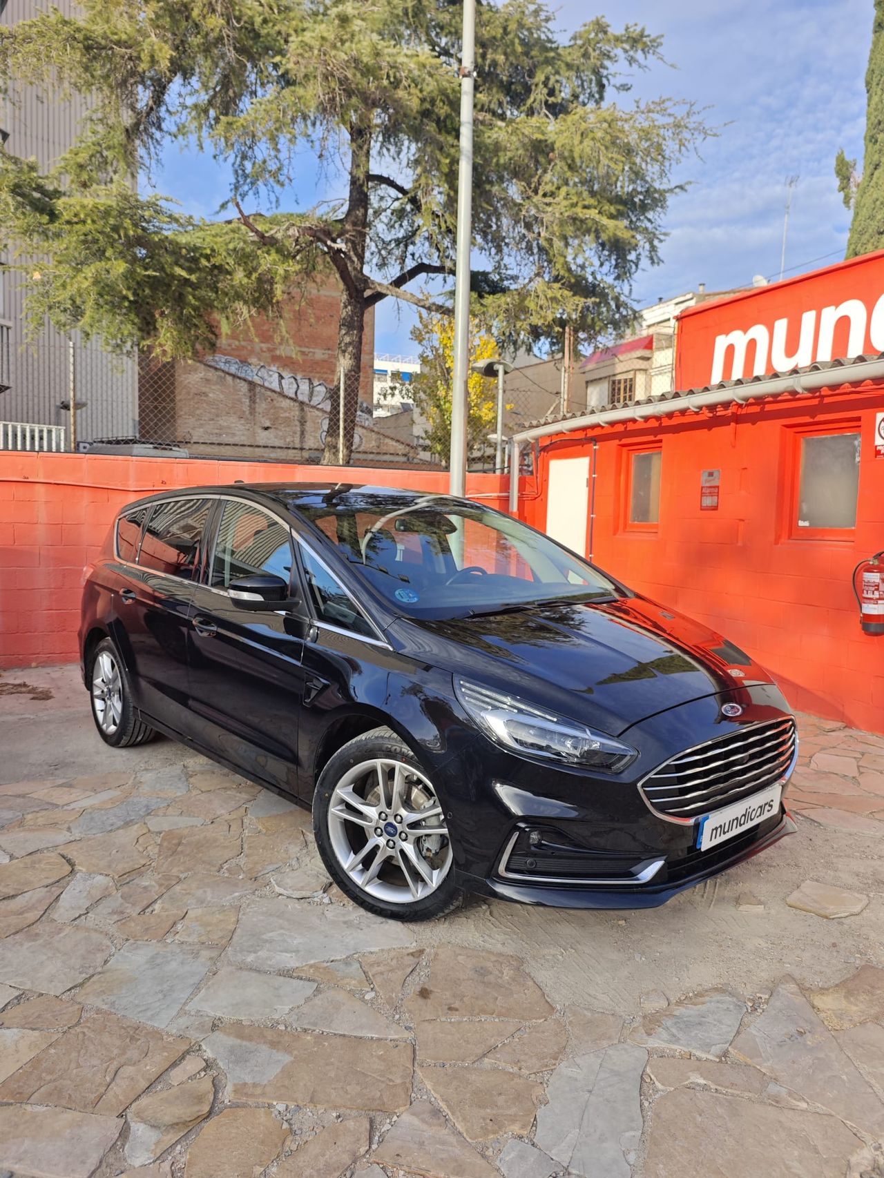 Ford S Max 2.5 Duratec Atkin. FHEV 140kW Titanium 7 - Foto 3