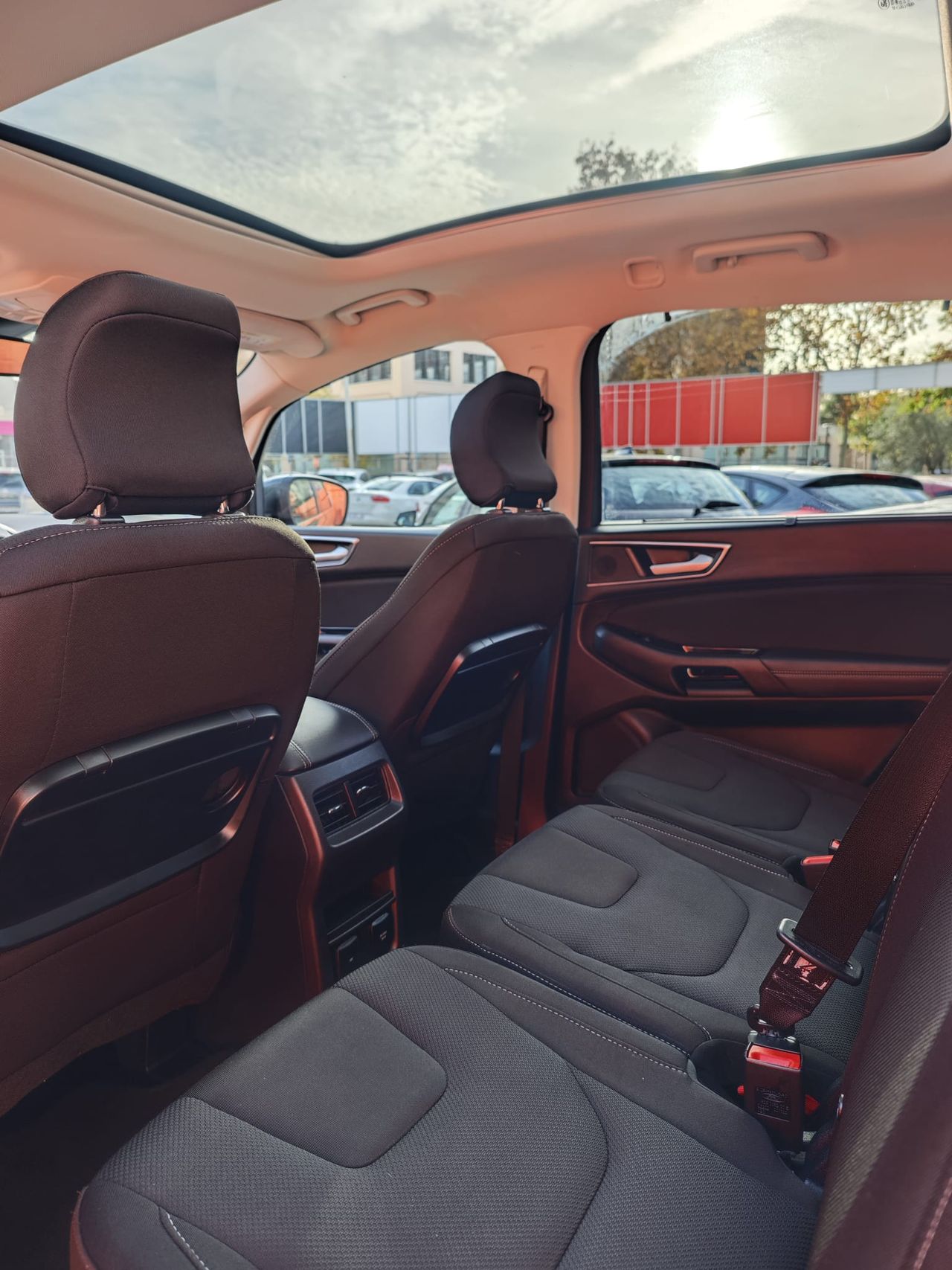 Ford S Max 2.5 Duratec Atkin. FHEV 140kW Titanium 7 - Foto 19