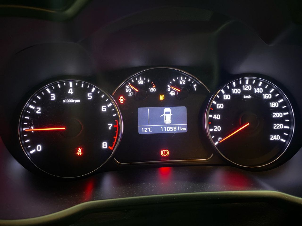 Kia Carens 1.6 GDi 99kW (135CV) Drive - Foto 13