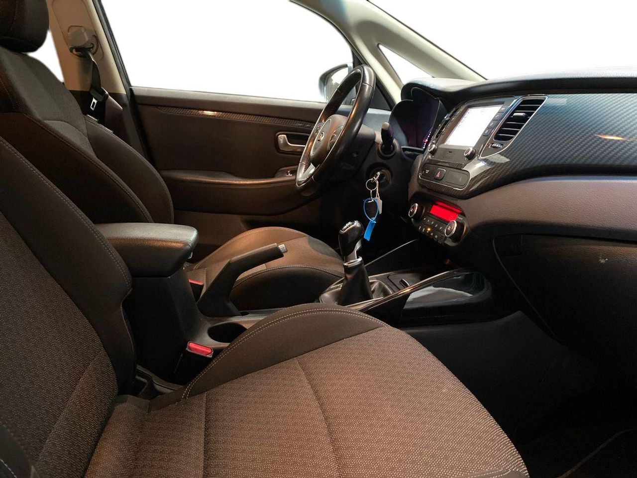 Kia Carens 1.6 GDi 99kW (135CV) Drive - Foto 15