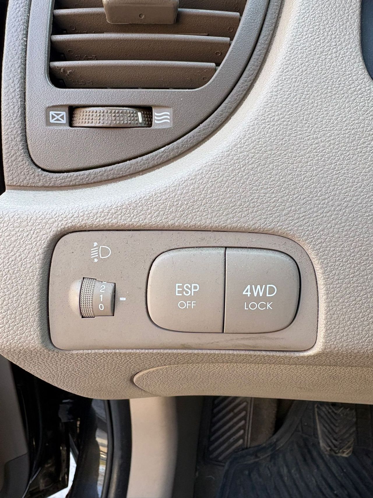 Kia Sportage 2.0 CRDI VGT Active 4x4 - Foto 19