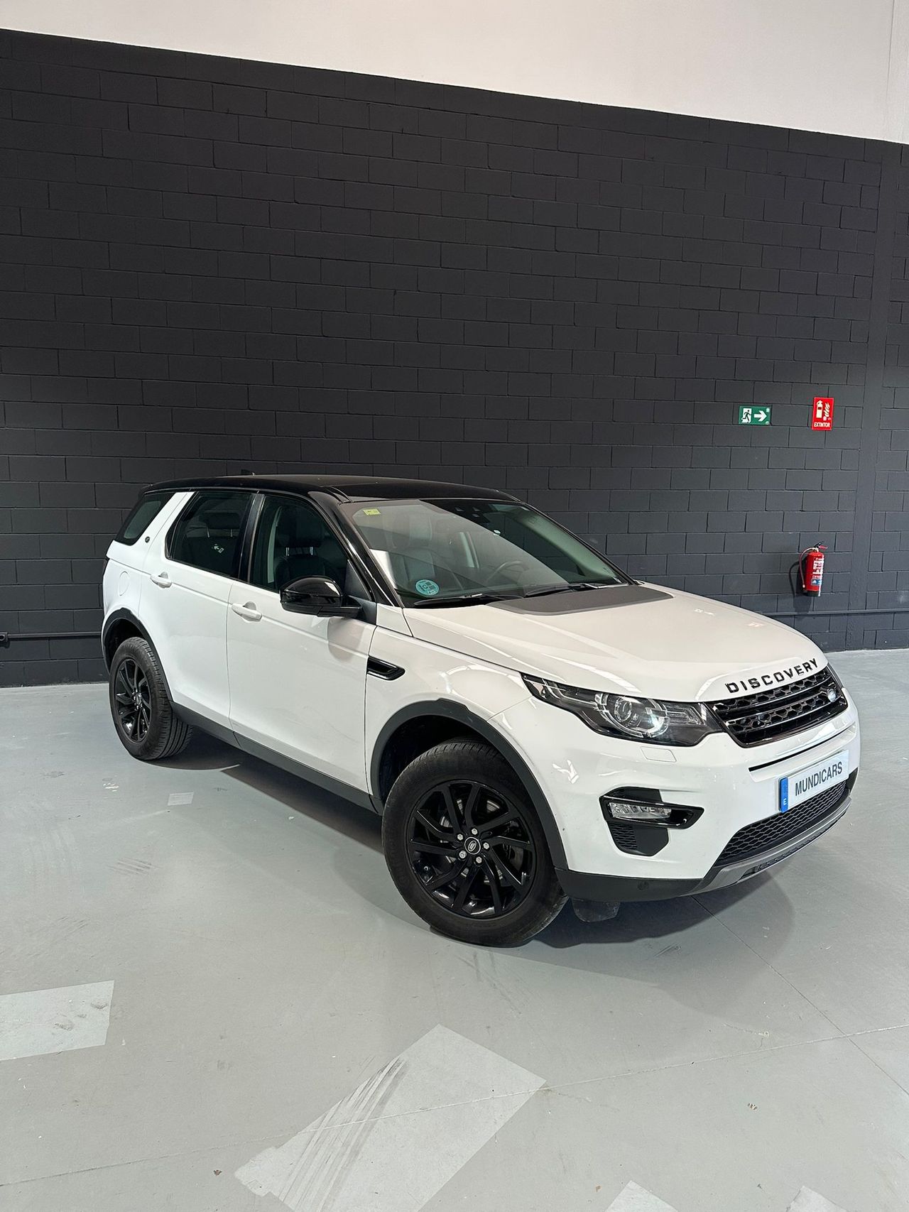 Land-Rover Discovery Sport 2.0L TD4 110kW (150CV) 4x4 HSE - Foto 3