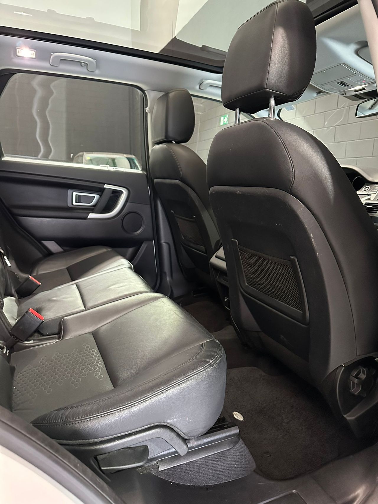 Land-Rover Discovery Sport 2.0L TD4 110kW (150CV) 4x4 HSE - Foto 13