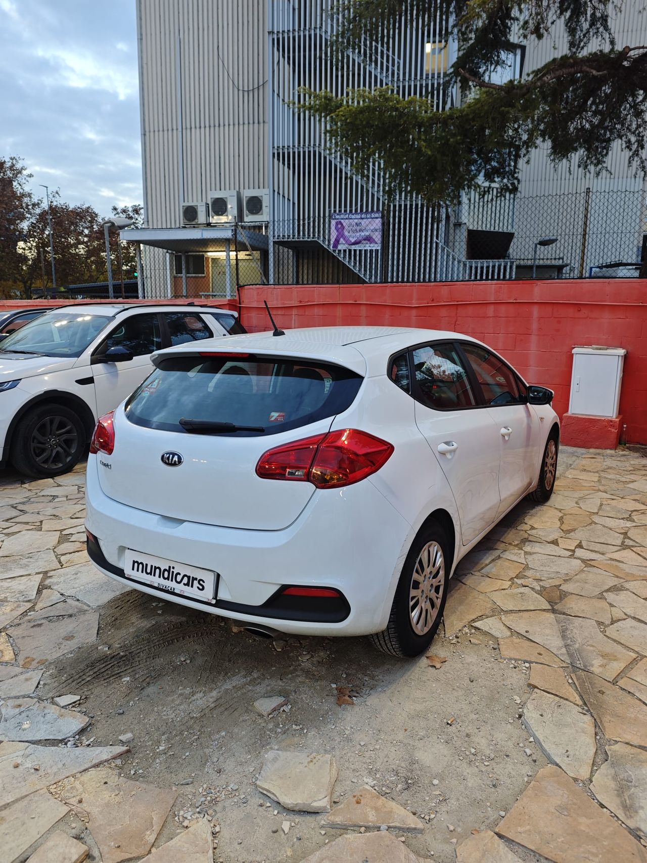 Kia Ceed 1.4 CVVT 100CV Drive - Foto 9