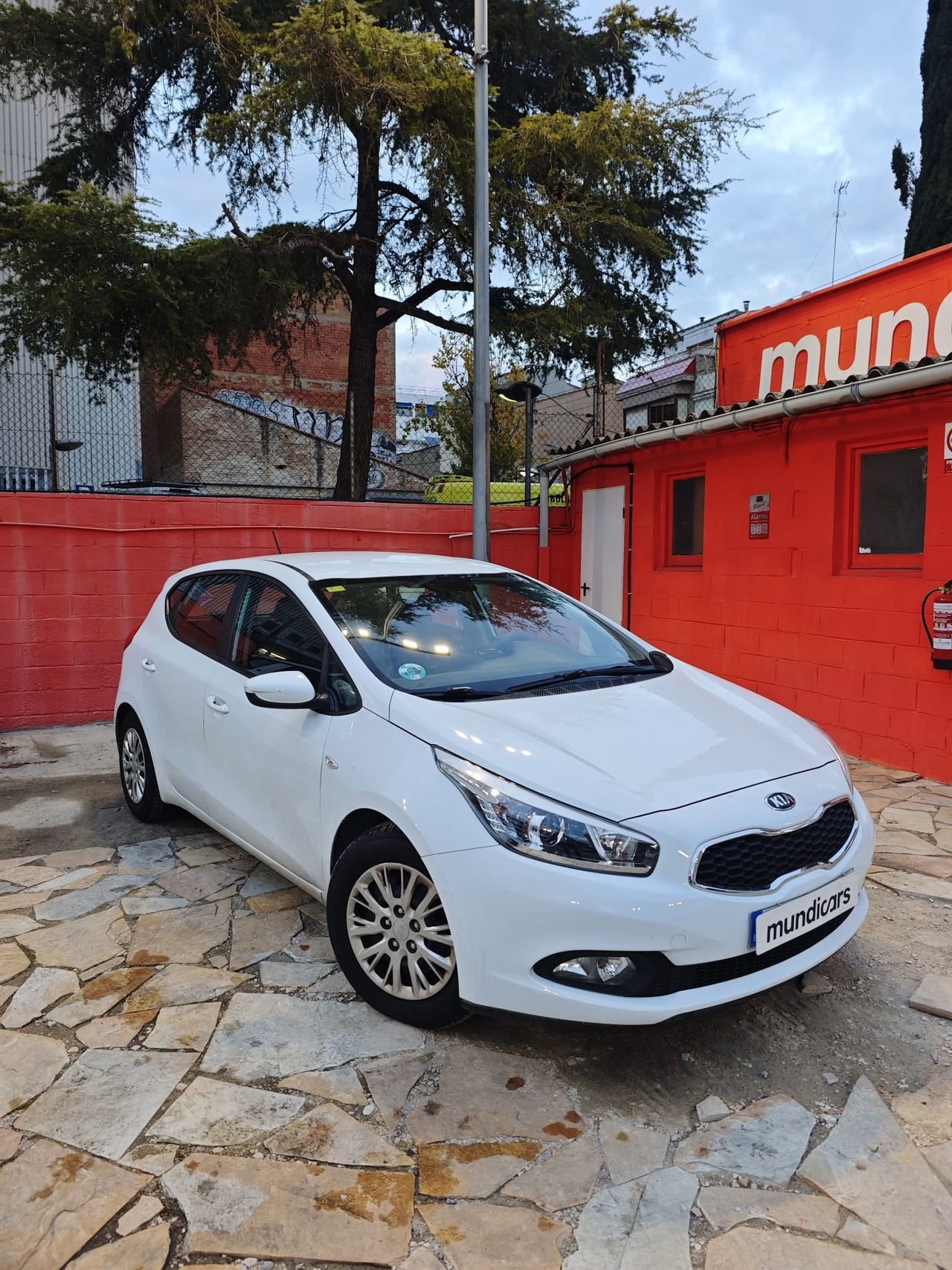 Kia Ceed 1.4 CVVT 100CV Drive - Foto 3