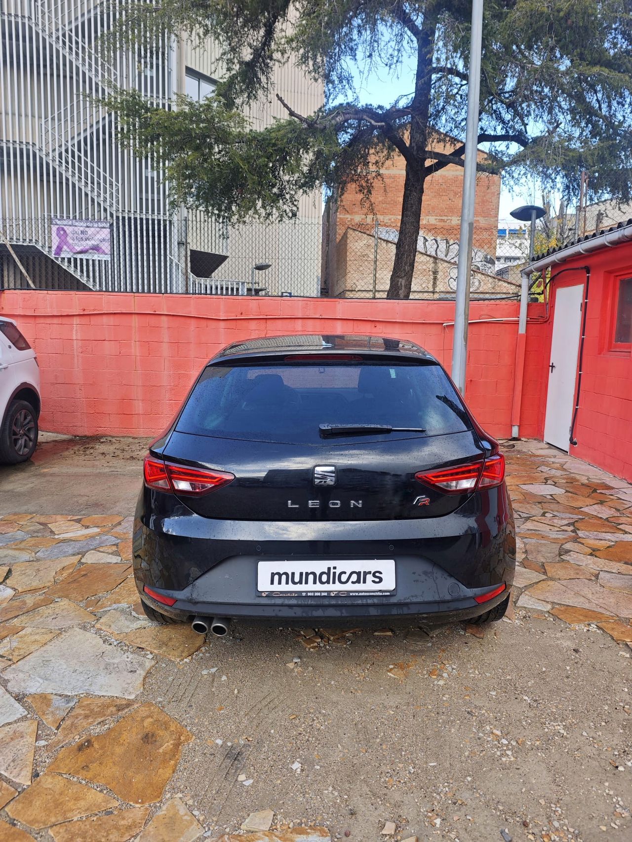 Seat Leon 2.0 TDI 150CV FR  - Foto 9