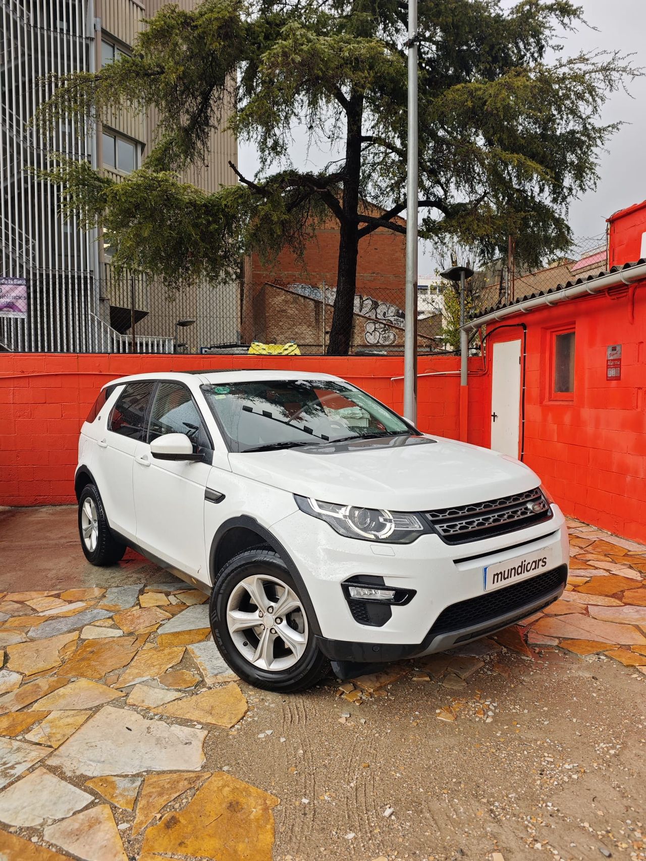 Land-Rover Discovery Sport 2.0L TD4 110kW (150CV) 4x4 HSE - Foto 4
