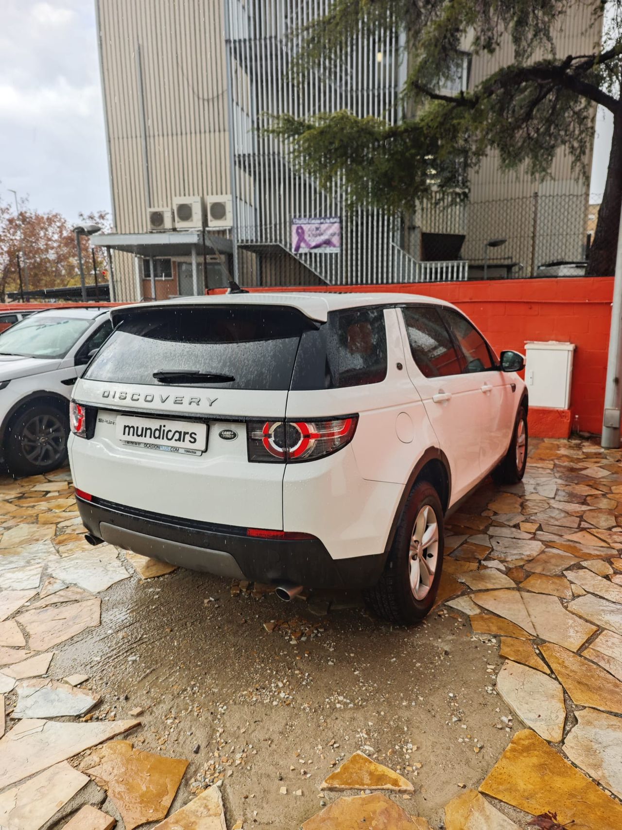 Land-Rover Discovery Sport 2.0L TD4 110kW (150CV) 4x4 HSE - Foto 13