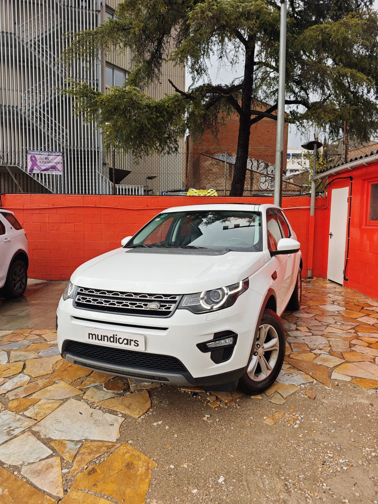 Land-Rover Discovery Sport 2.0L TD4 110kW (150CV) 4x4 HSE - Foto 8