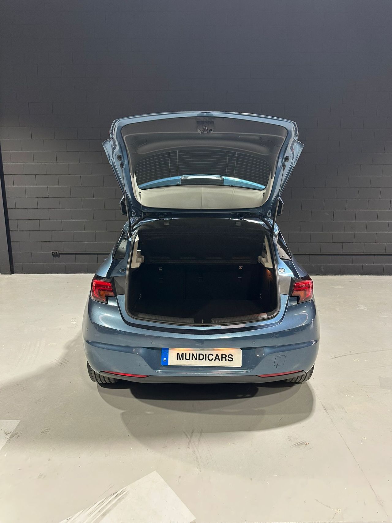 Opel Astra 1.6 CDTi S/S 100kW (136CV) Excellence - Foto 9