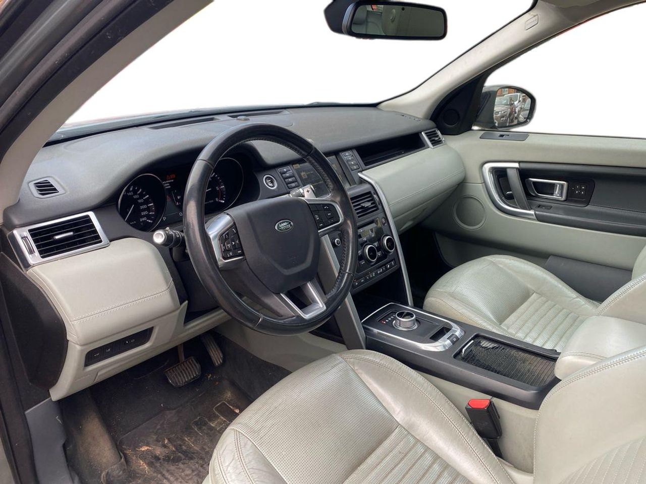 Land-Rover Discovery Sport SD4 4WD HSE Lux AT 7 asientos - Foto 10