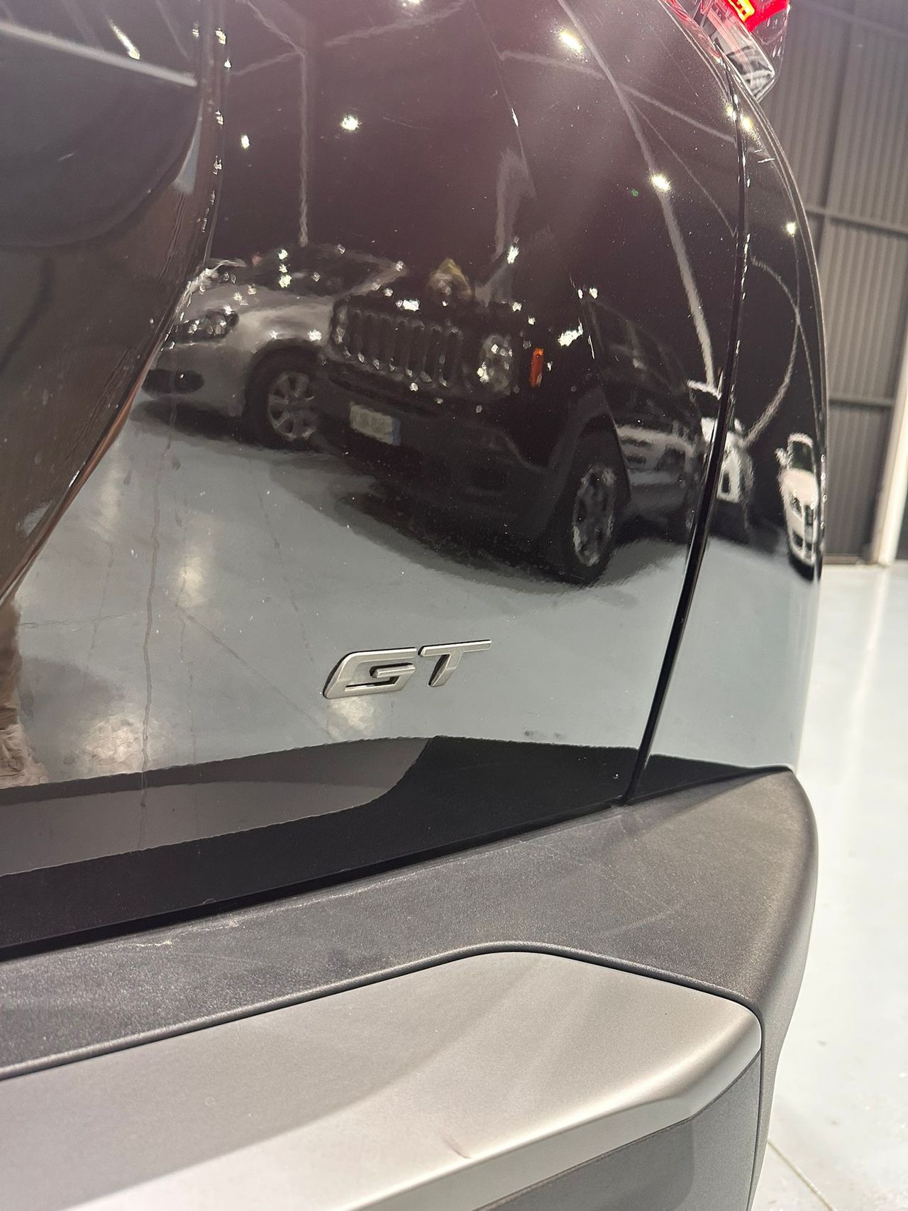 Peugeot 2008 GT BlueHDI 130 S&S EAT8 - Foto 18