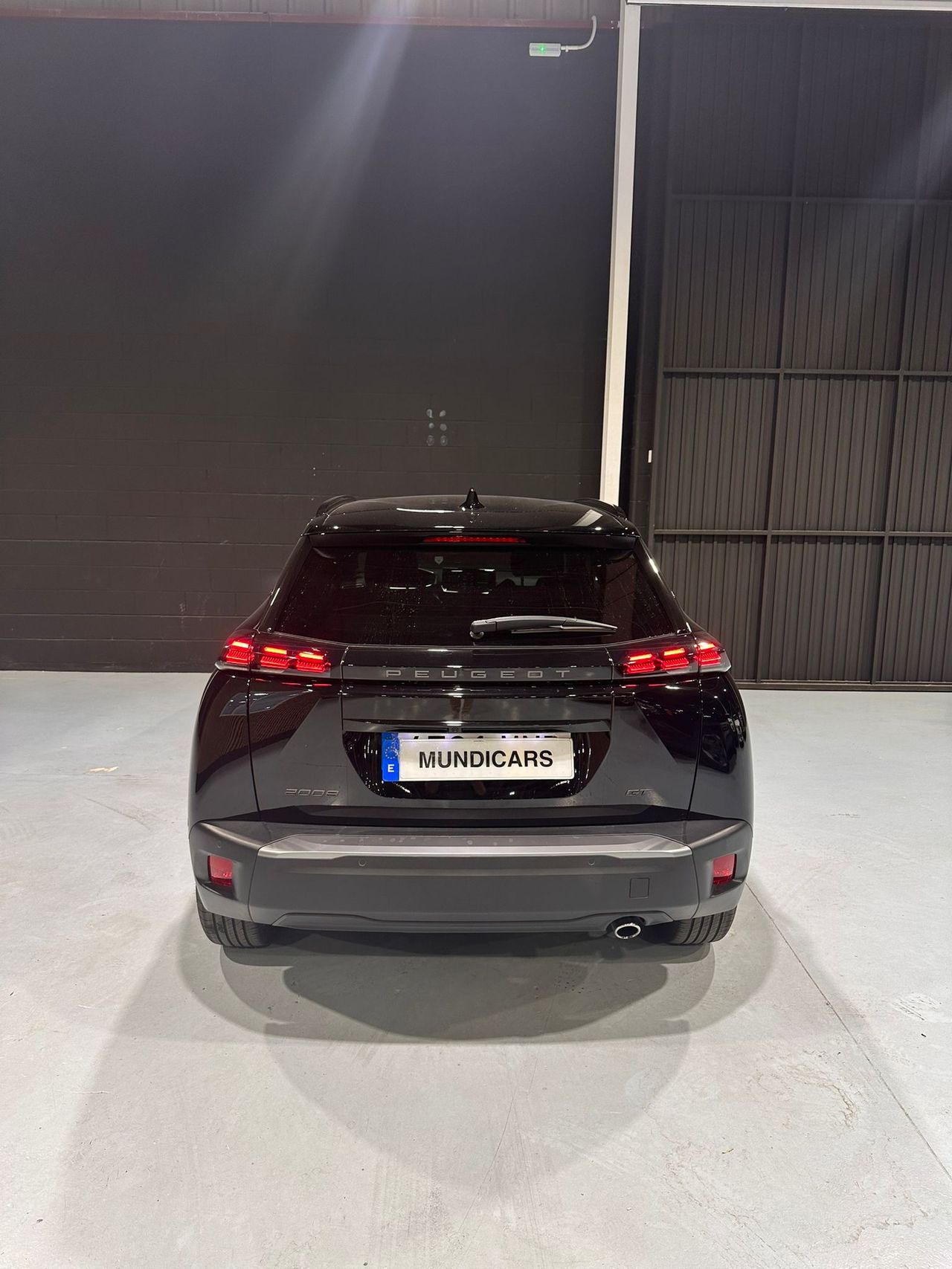 Peugeot 2008 GT BlueHDI 130 S&S EAT8 - Foto 10