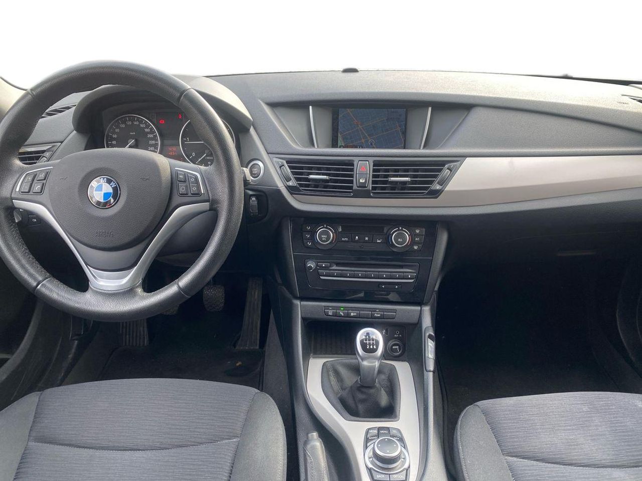 BMW X1 sDrive18d - Foto 12