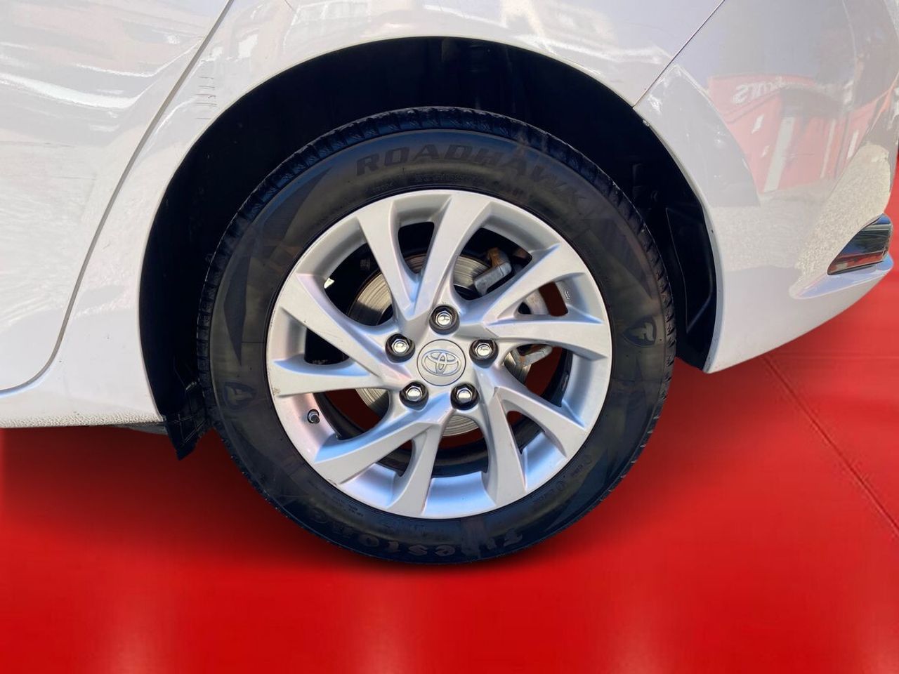 Toyota Auris 1.2 120T Active - Foto 10