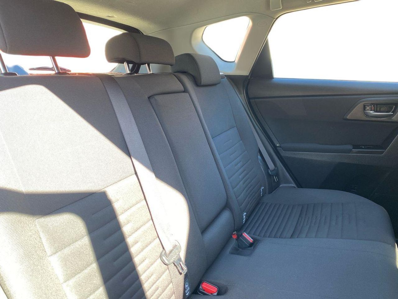 Toyota Auris 1.2 120T Active - Foto 18