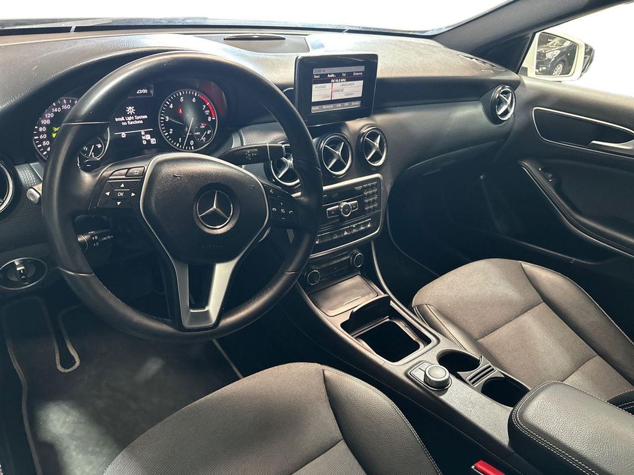 Mercedes Clase A A 180 BlueEFFICIENCY Style - Foto 11