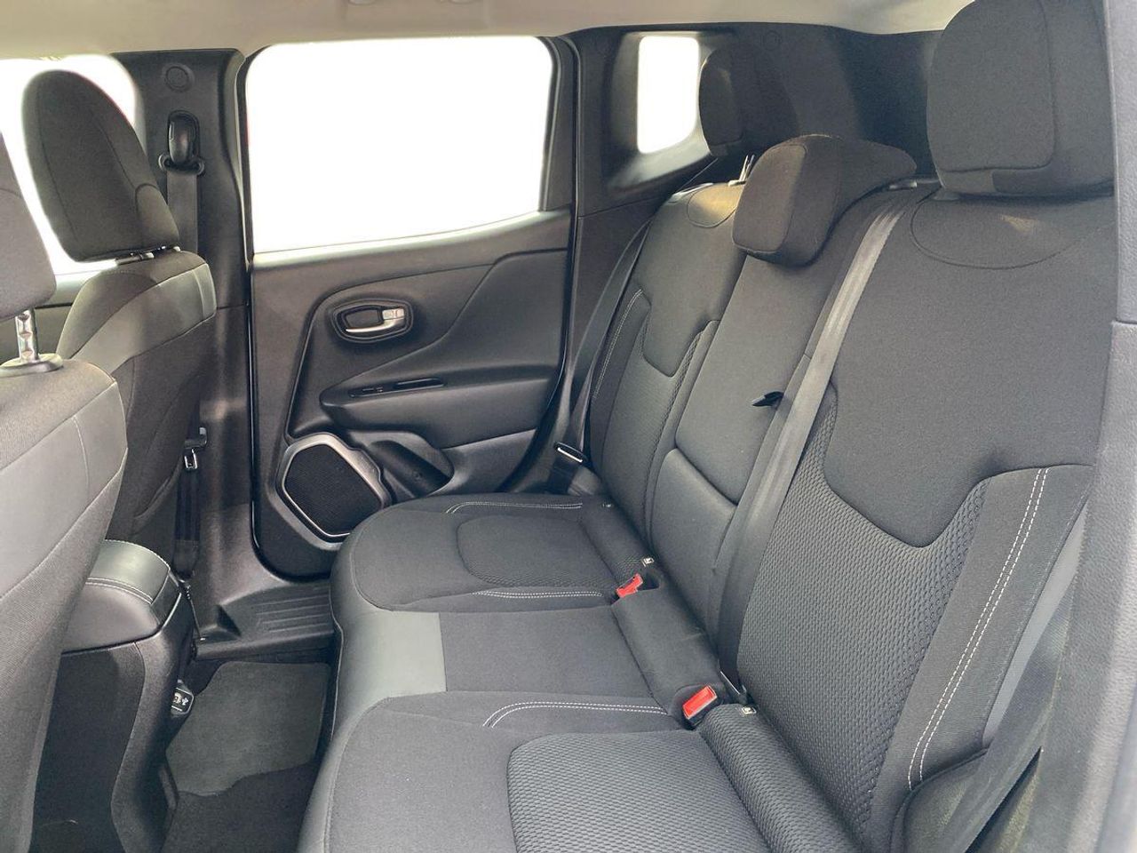 Jeep Renegade 1.3G 110kW Limited 4x2 DDCT - Foto 19