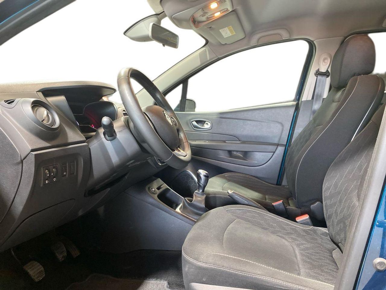 Renault Captur Limited Energy TCe 66kW (90CV) - Foto 17