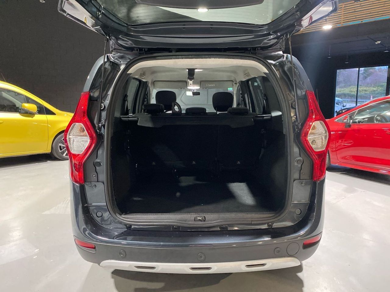 Dacia Lodgy SL Trotamundos dCi 79kW (107CV) 5Pl - Foto 19