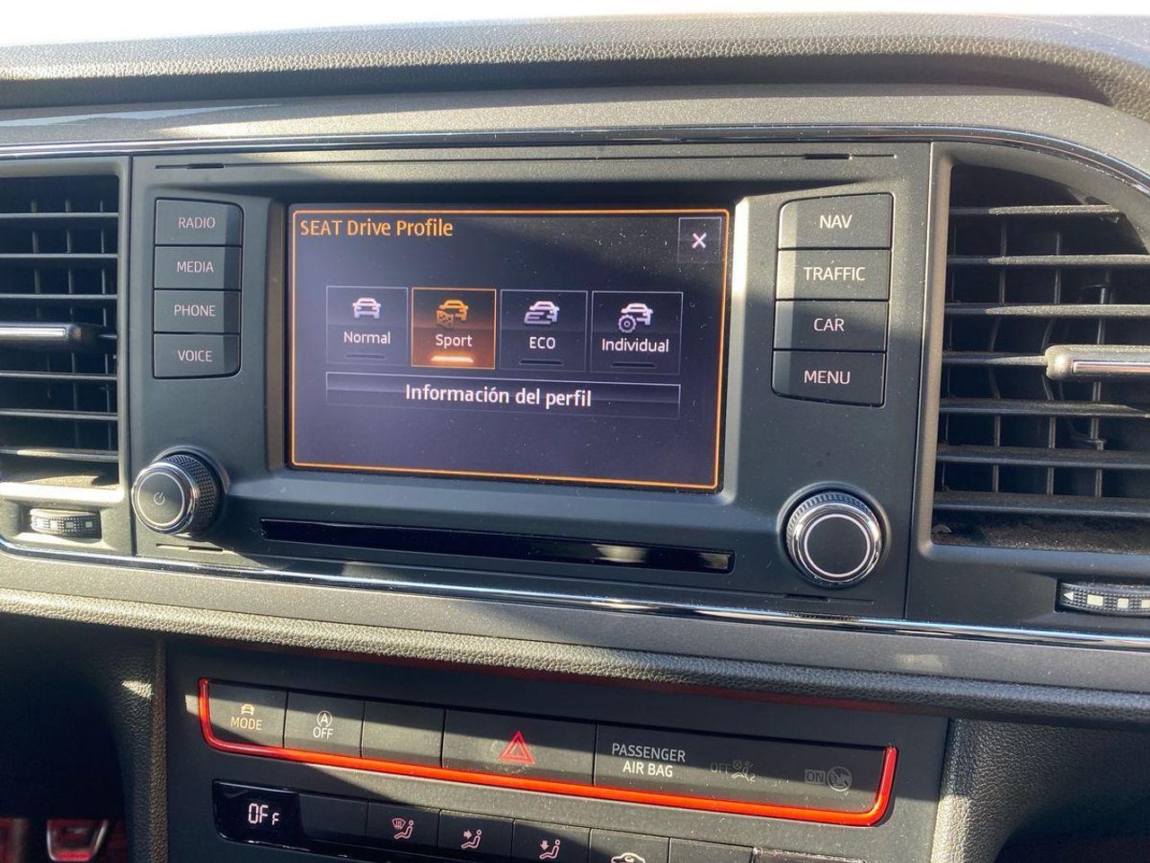Seat Leon 1.4 TSI FR - Foto 15