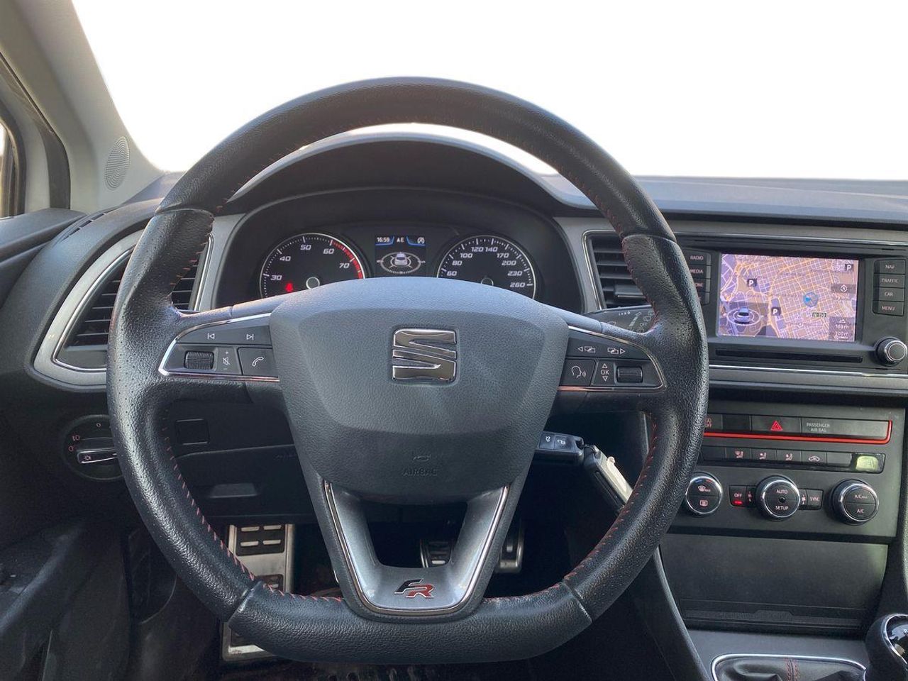 Seat Leon 1.4 TSI FR - Foto 12