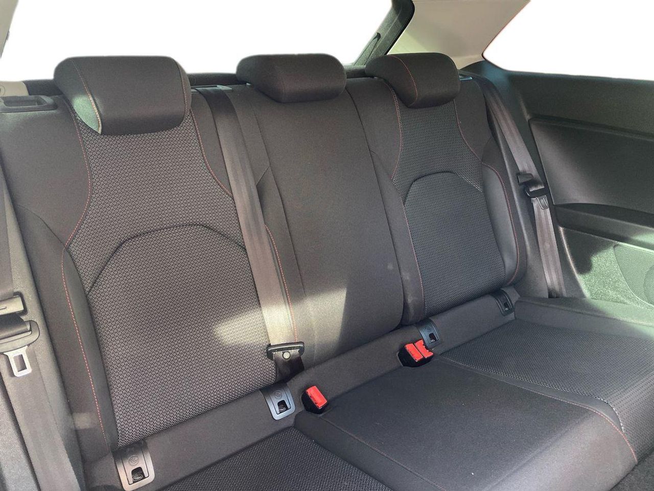 Seat Leon 1.4 TSI FR - Foto 18