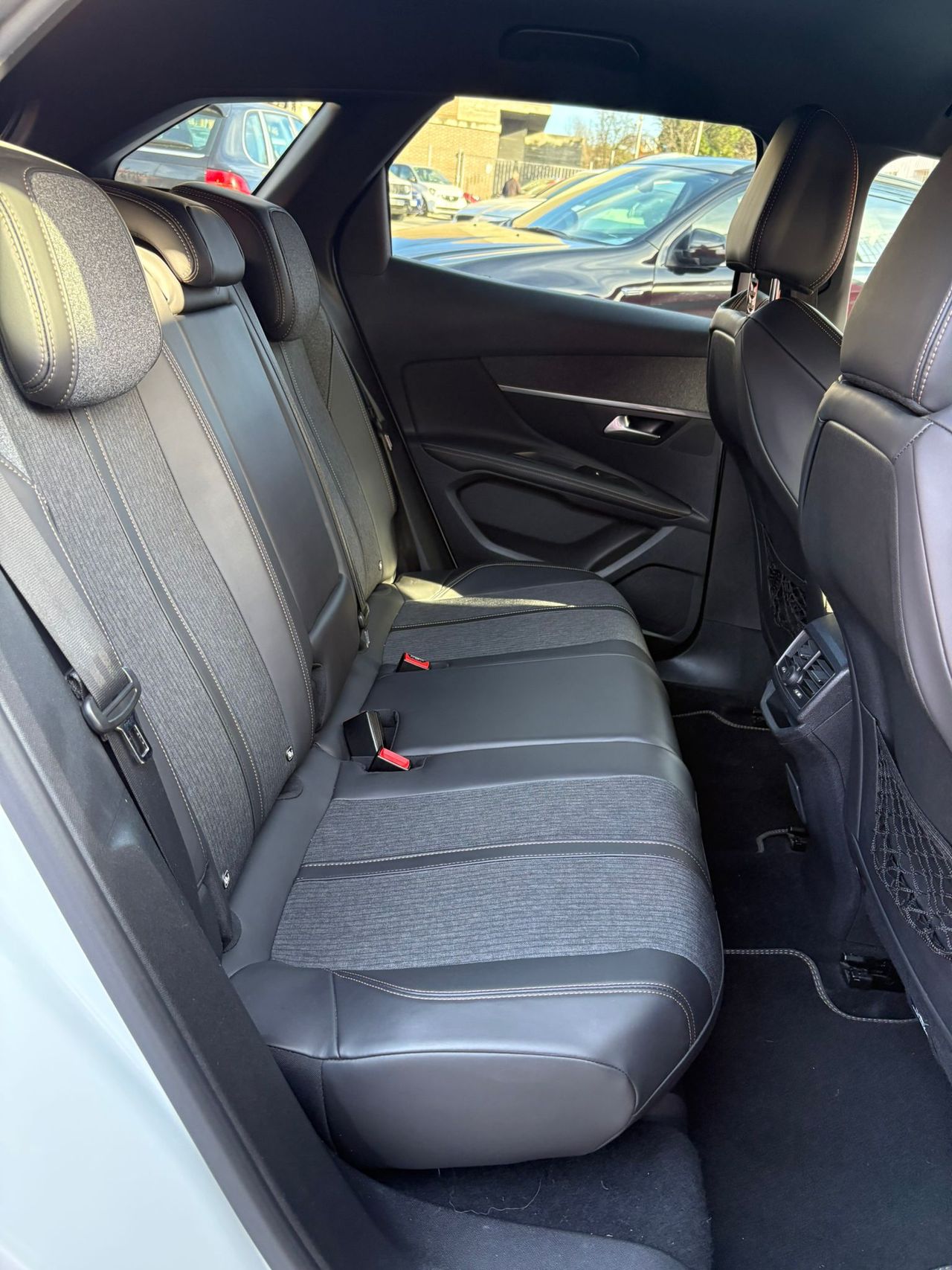 Peugeot 3008 GT Line BlueHDi 96kW (130CV) S&S EAT8 - Foto 14