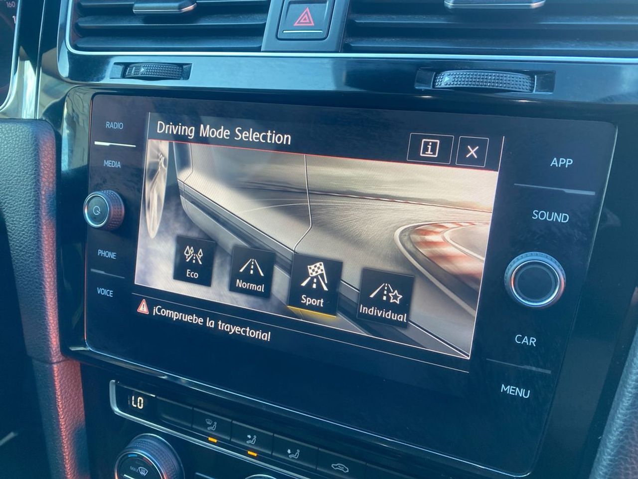 Volkswagen Golf Sport 2.0 TDI 110kW (150CV) - Foto 19