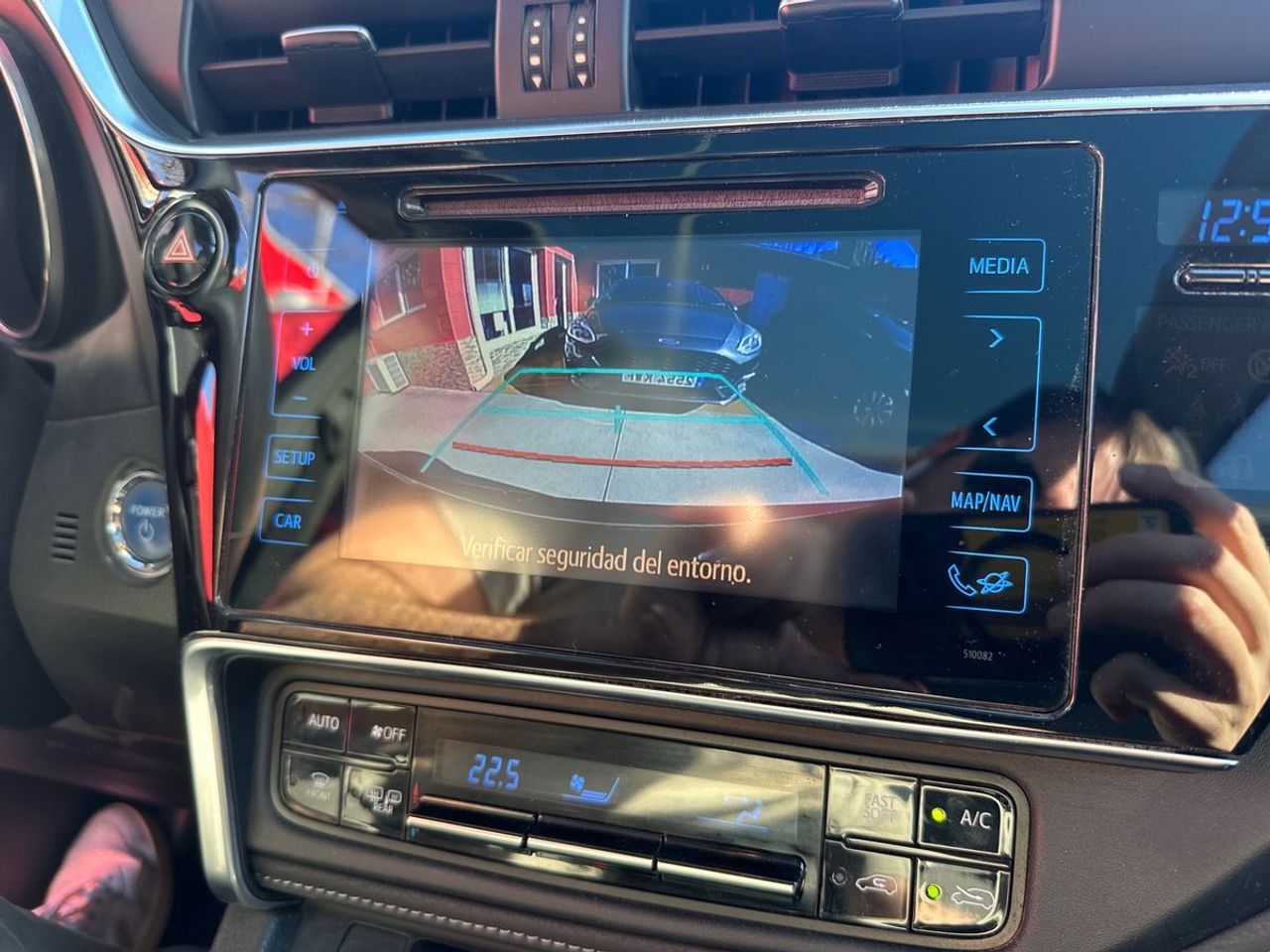 Toyota Auris 1.8 Hybrid Advance - Foto 22