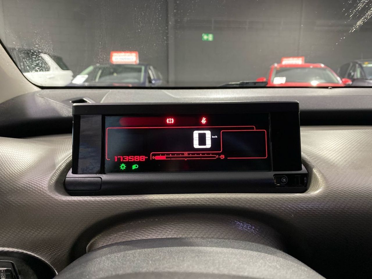 Citroën C4 Cactus BlueHDi 100 Shine - Foto 14