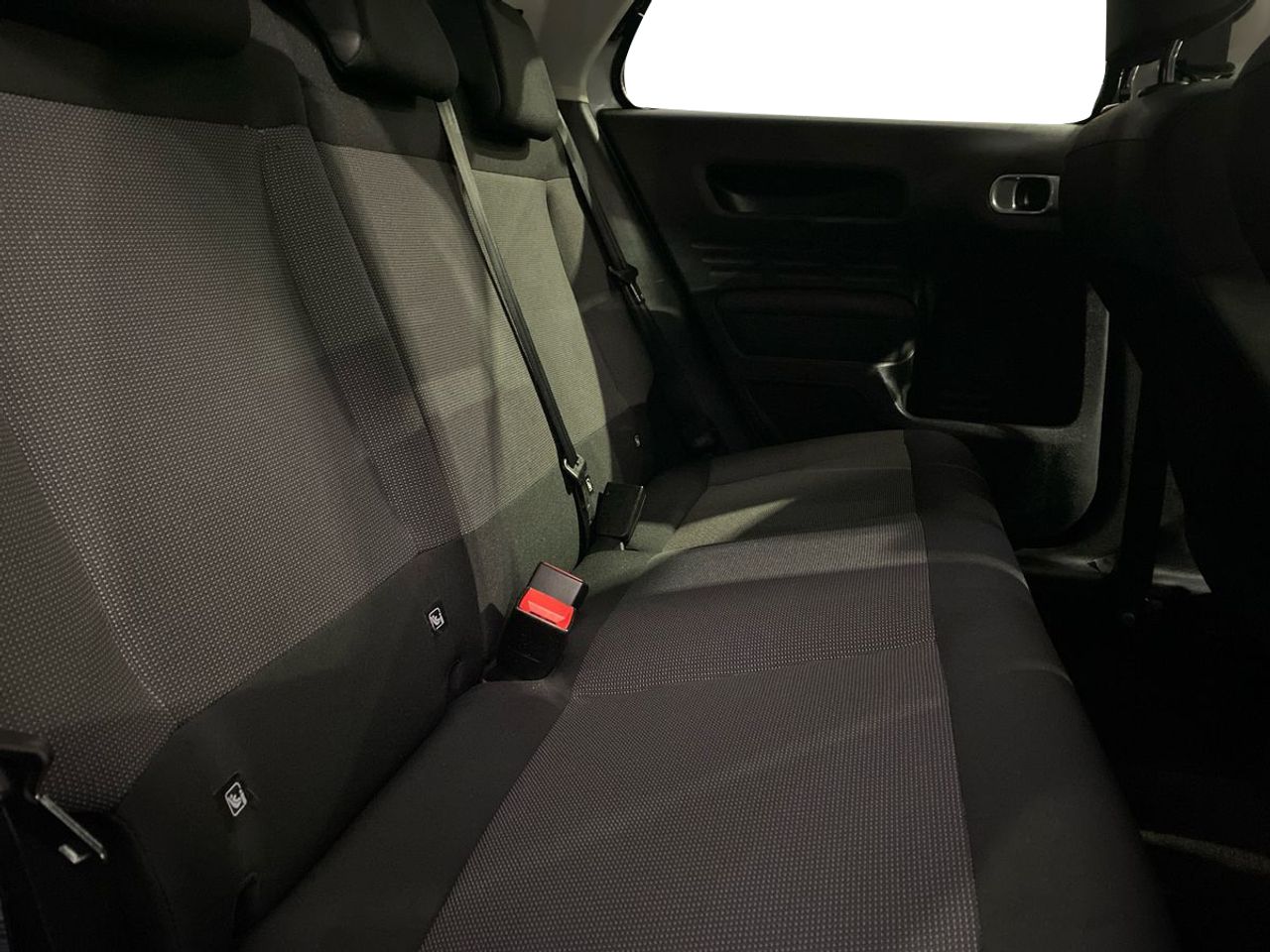 Citroën C4 Cactus BlueHDi 100 Shine - Foto 18