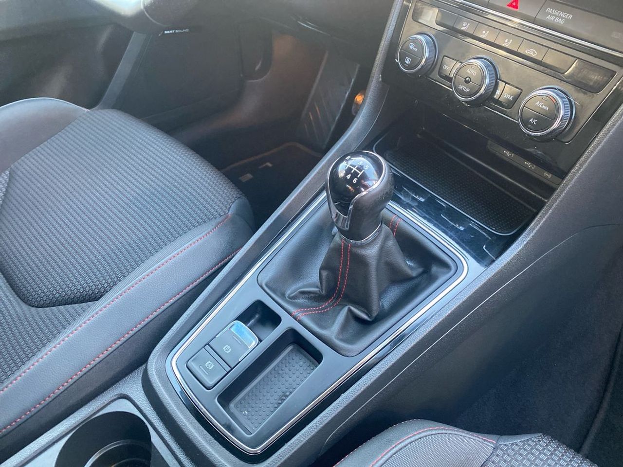 Seat Leon SC 2.0 TDI StSp FR - Foto 20