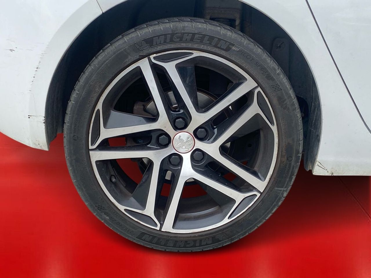 Peugeot 308 Allure 1.6 BlueHDi 120 - Foto 8