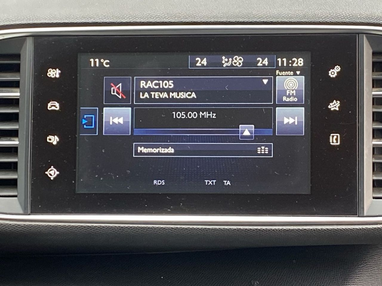 Peugeot 308 Allure 1.6 BlueHDi 120 - Foto 14